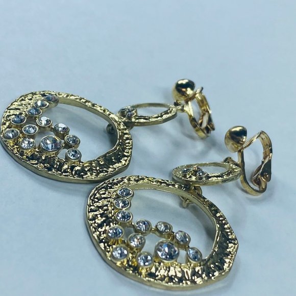 Art Deco Earrings Dangle Drop Clip-on Gold Tone Clear Rhinestones Gypsy Boho - Picture 16 of 16